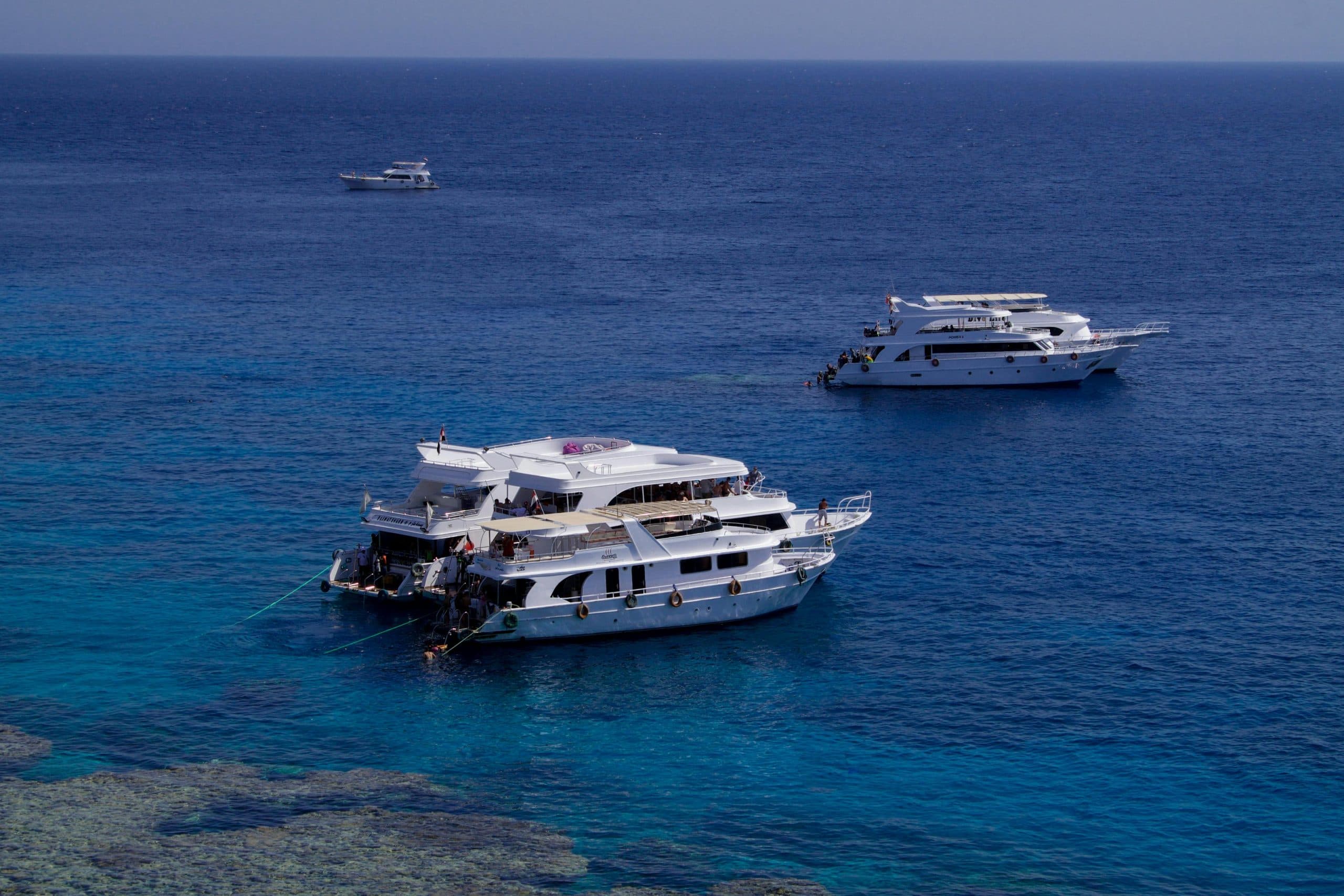 Brothers Islands diving route